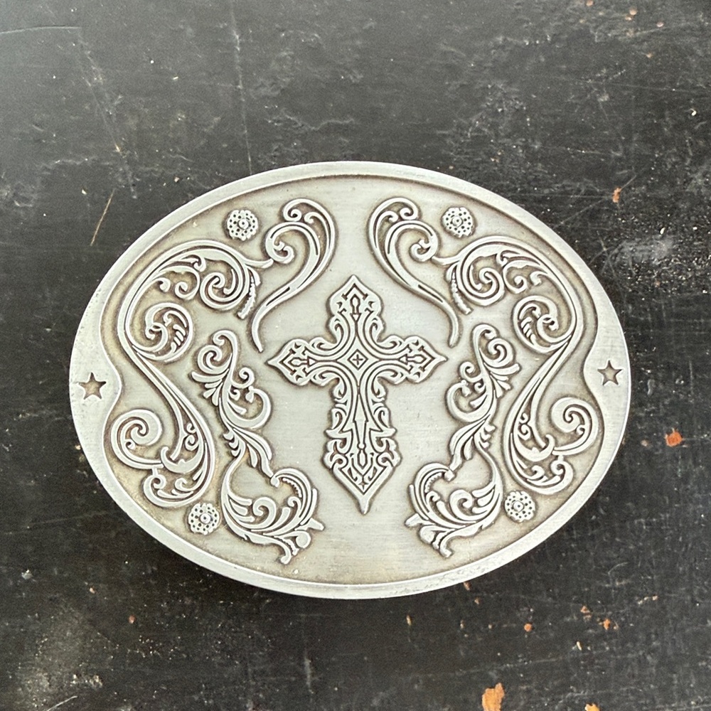 Silver Ornate Cross Belt Buckle Beer Holder